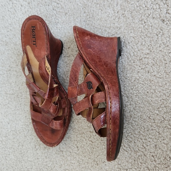 BORN wedge sandals - Picture 5 of 6